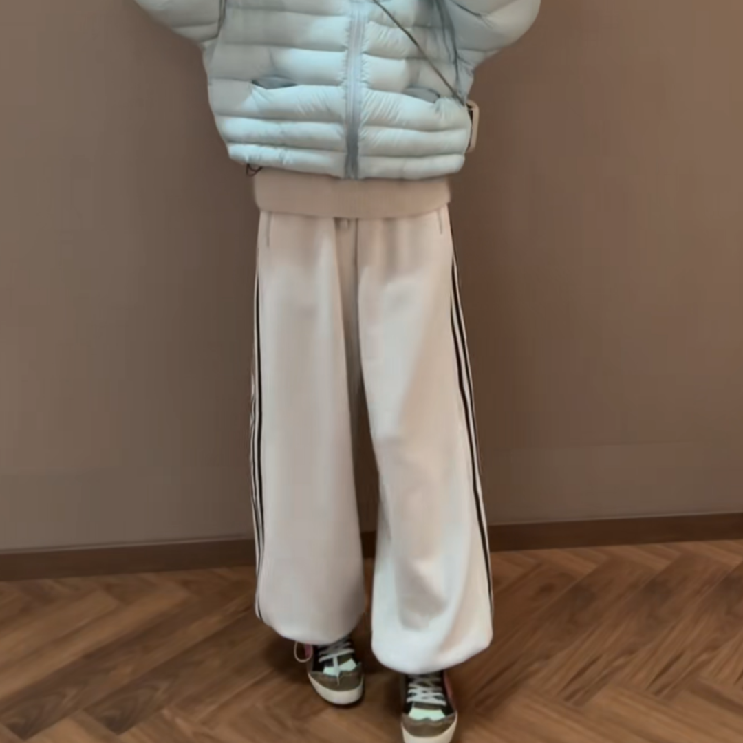 运动风米白色条纹加绒厚实抽绳阔腿裤冬季新款时尚百搭显瘦休闲裤,女装/女士精品,大码裤装,淘宝优惠券,粉丝福利购,淘宝优惠卷