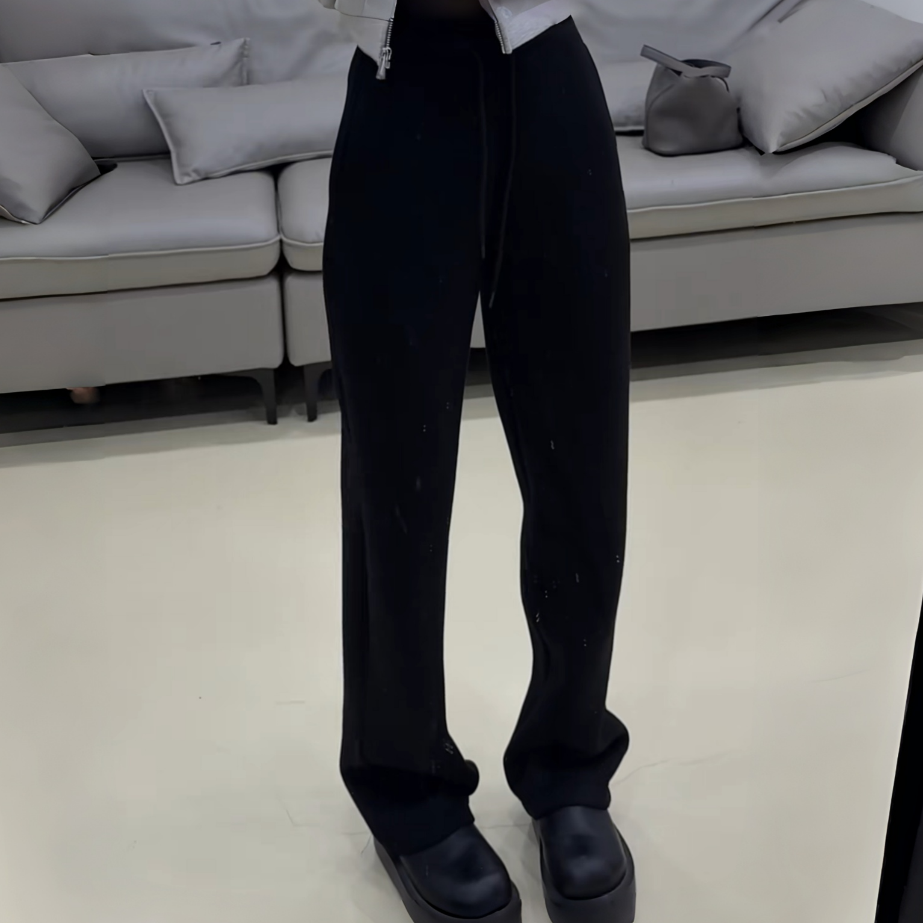 运动风黑色窄版修身抽绳弯刀卫裤春秋高腰百搭舒适软糯垂感休闲裤,女装/女士精品,大码裤装,淘宝优惠券,粉丝福利购,淘宝优惠卷