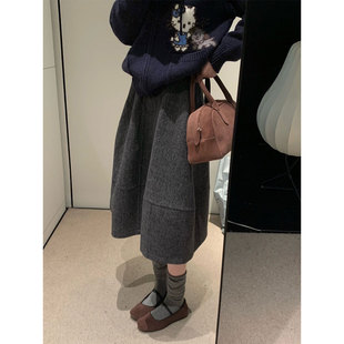 强烈推荐！复古毛呢A版半身裙女秋冬新款韩系极简压褶显瘦中长裙