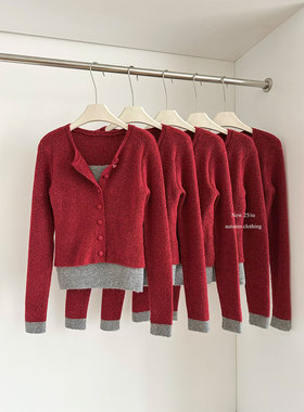 新年氛围感穿搭假两件红色毛衣女秋冬修身气质短款内搭针织衫上衣