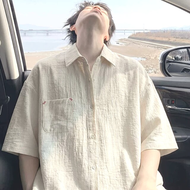 日系复古棉麻五分袖薄款衬衫男