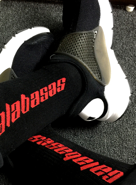 Calabasas韩国潮牌ins情侣原宿男女嘻哈滑板运动中长筒袜子