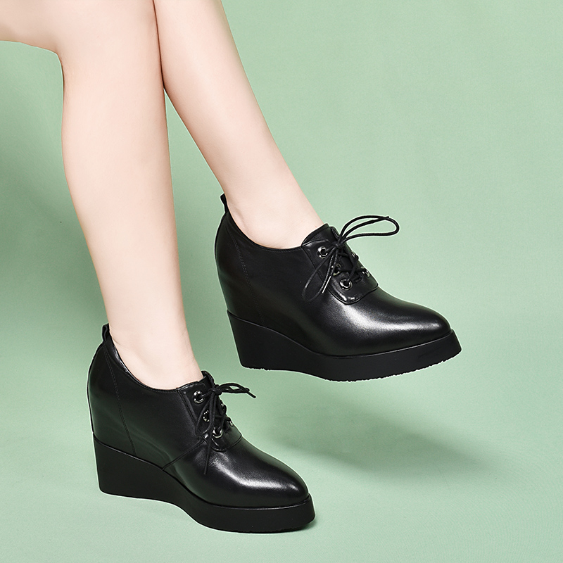 坡跟内增高系带英伦风深口单鞋