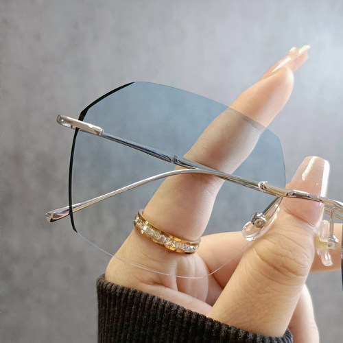 纯钛度数超轻无框变色近视眼镜