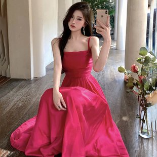 多巴胺穿搭仙女海边度假风沙滩长裙子 玫红色抹胸吊带连衣裙女夏季