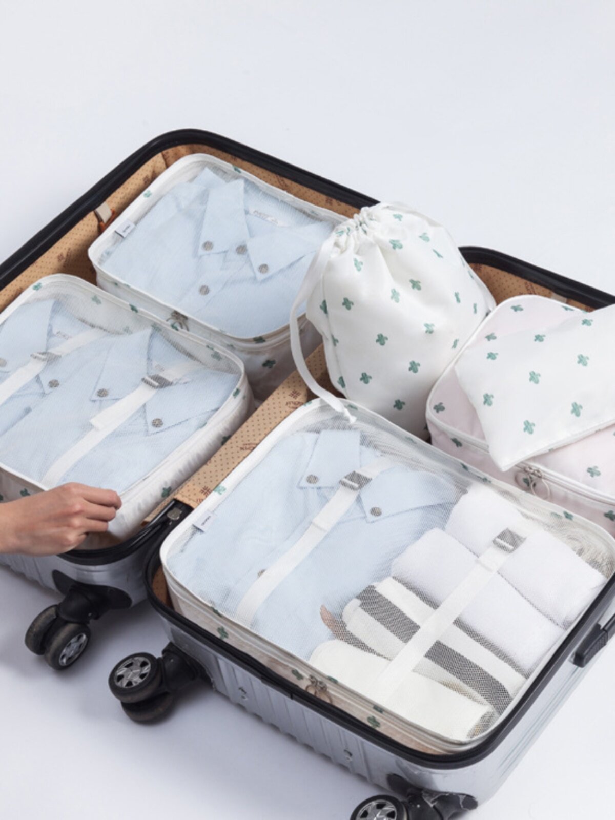 衣服旅行收纳袋套装多功能收纳包收纳整理行李箱分隔便携裤包内衣