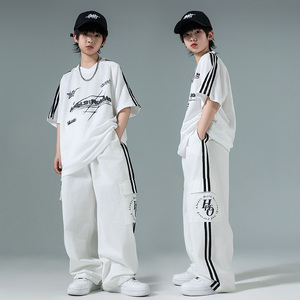 贝可家街舞儿童潮服套装男女童夏季印花短袖hiphop裤子嘻哈演出服
