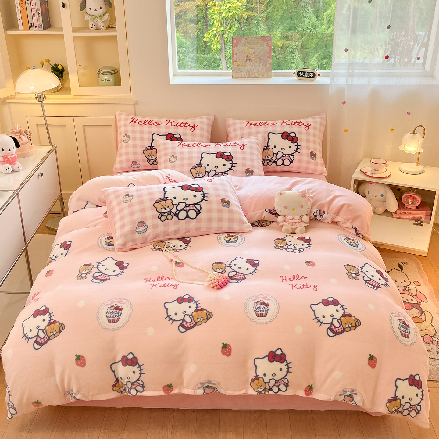 正品kt猫卡通冬季加绒牛奶绒四件套珊瑚绒套件毛绒被套床单三件套