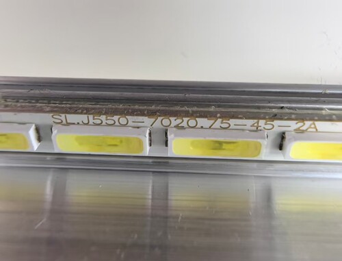 适用于55寸组装机广告机背光显示器灯条液晶SL.J550-7020.75-45-2