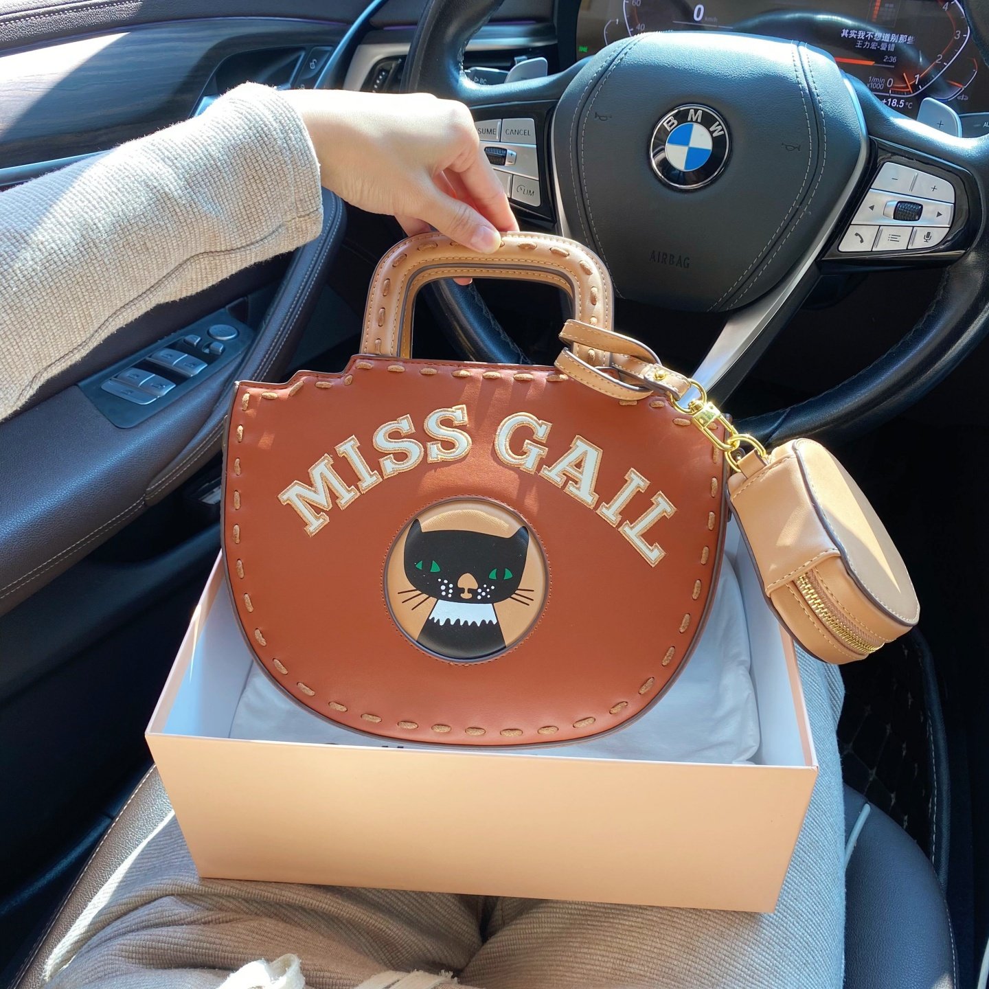 CallmeKitten高级感复古猫咪菜篮子手拎包2026新款大容量通勤包包,箱包皮具/热销女包/男包,水桶包,淘宝优惠券,粉丝福利购,淘宝优惠卷