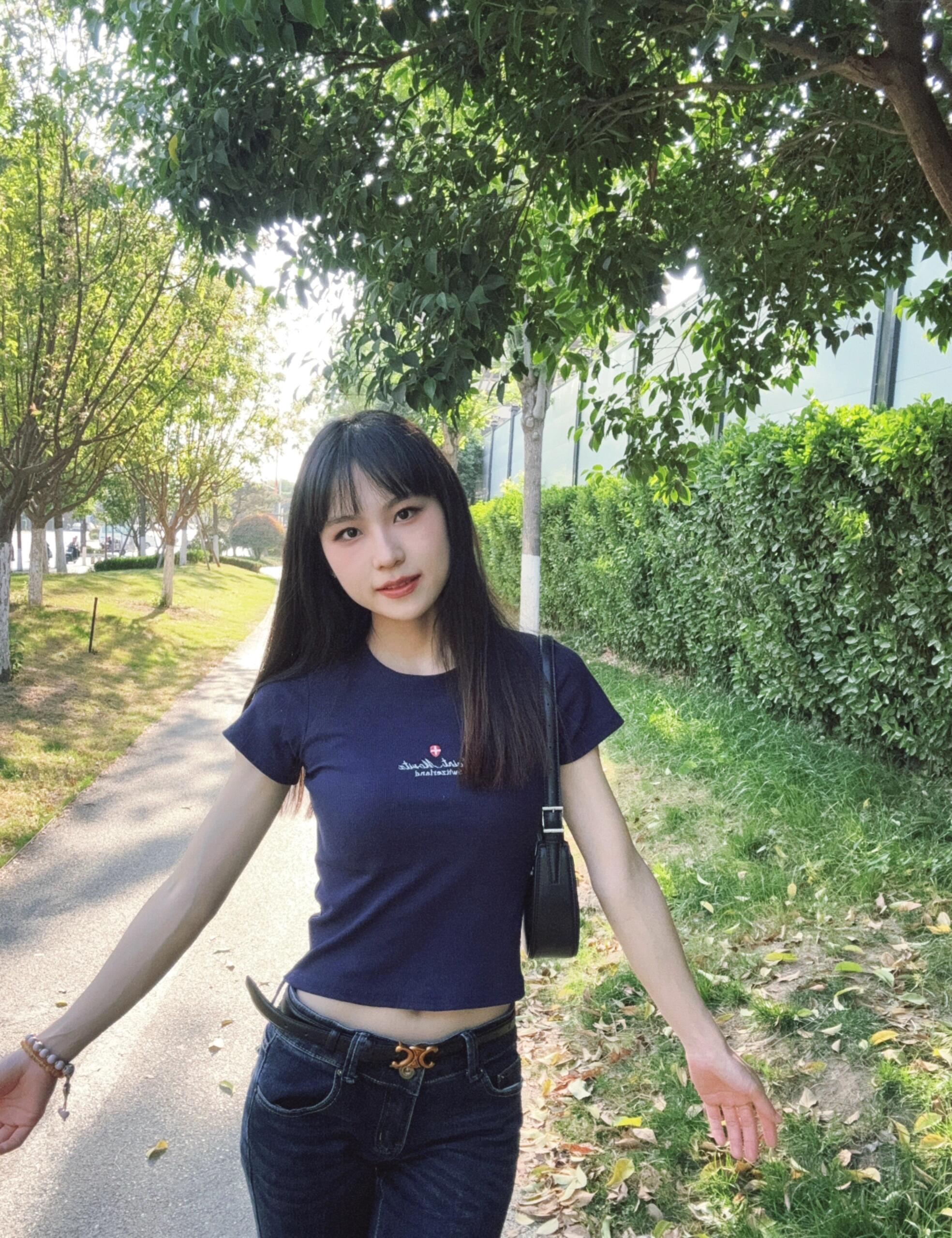 Brandy Girl BM新款美式复古字母印花短袖bm百搭显瘦短袖上衣女
