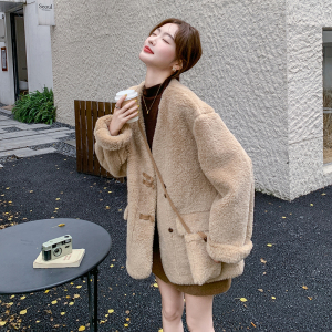 咖色皮毛一体羊羔毛外套女2024冬季新款加厚保暖毛茸茸百搭短棉服图片