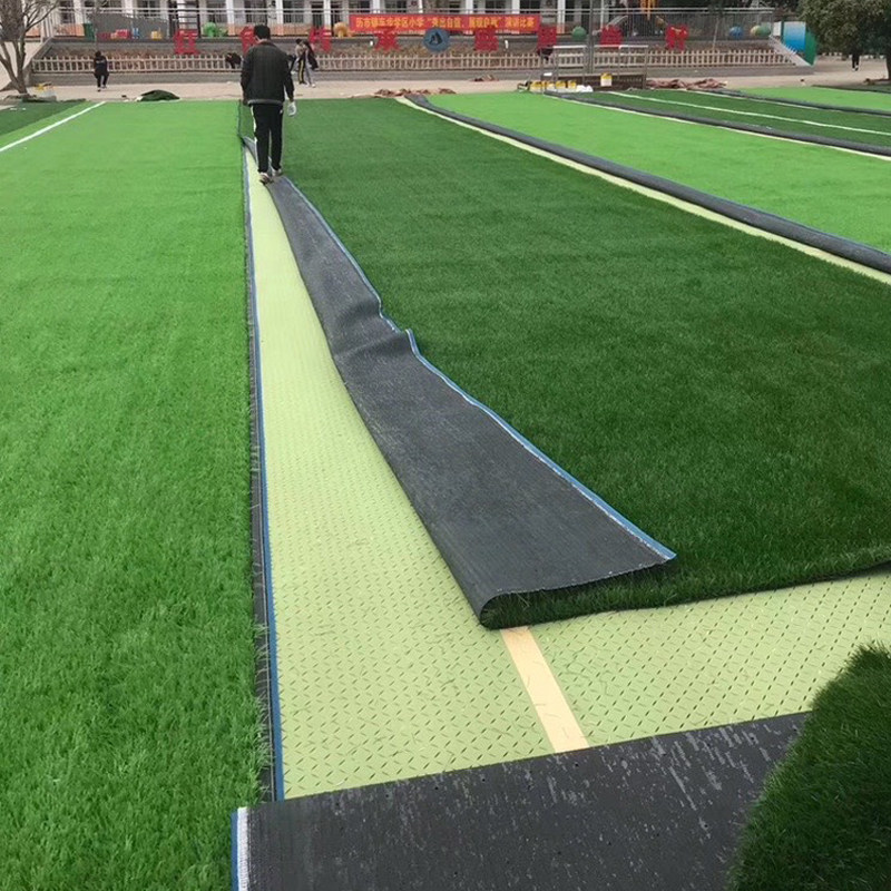 足球场10mm环保人造草坪减震垫 弹性垫层缓冲垫草皮xpe吸震垫子