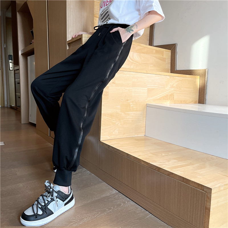 Real shot of new spring and summer side decoration zipper loose legged casual pants for women