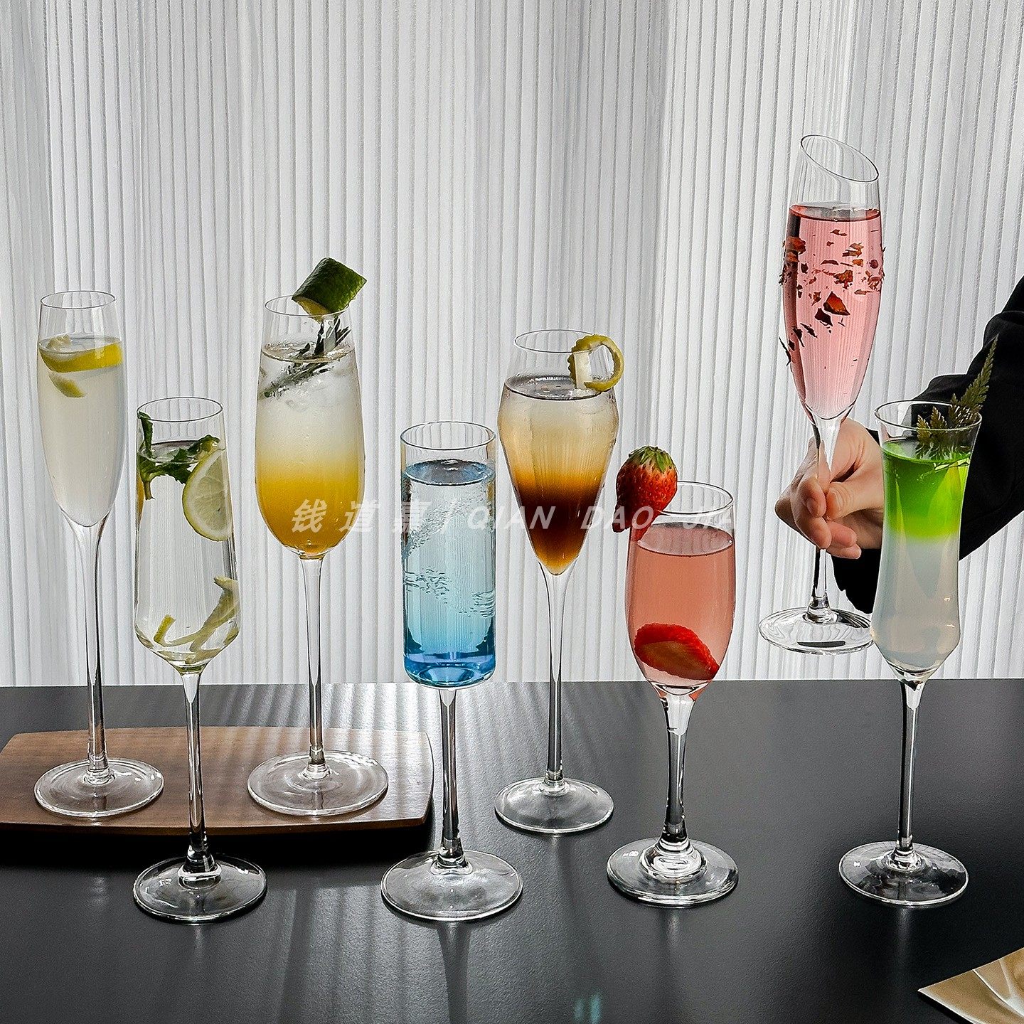 法式ins高脚杯酒杯一对香槟杯酒吧鸡尾酒杯子创意高级水晶玻璃杯
