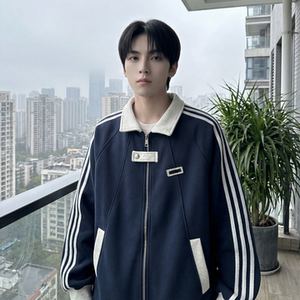 现货 2026三条杠翻领夹克男宽松休闲运动外套 现货 R238-P68，男装夹克，星座1017