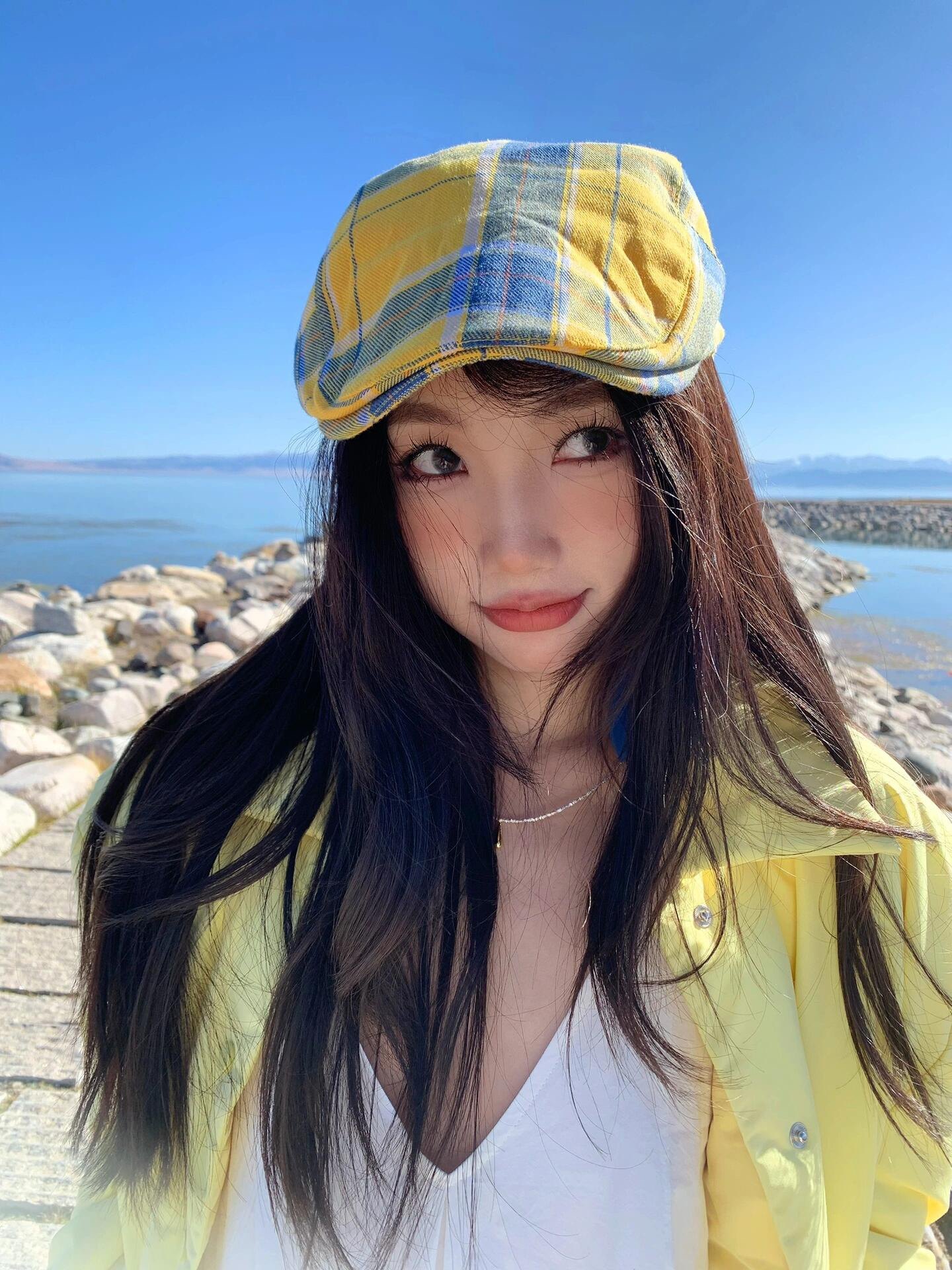 黄色格子多巴胺贝雷帽女夏天2024新款复古帽子薄款鸭舌前进帽潮