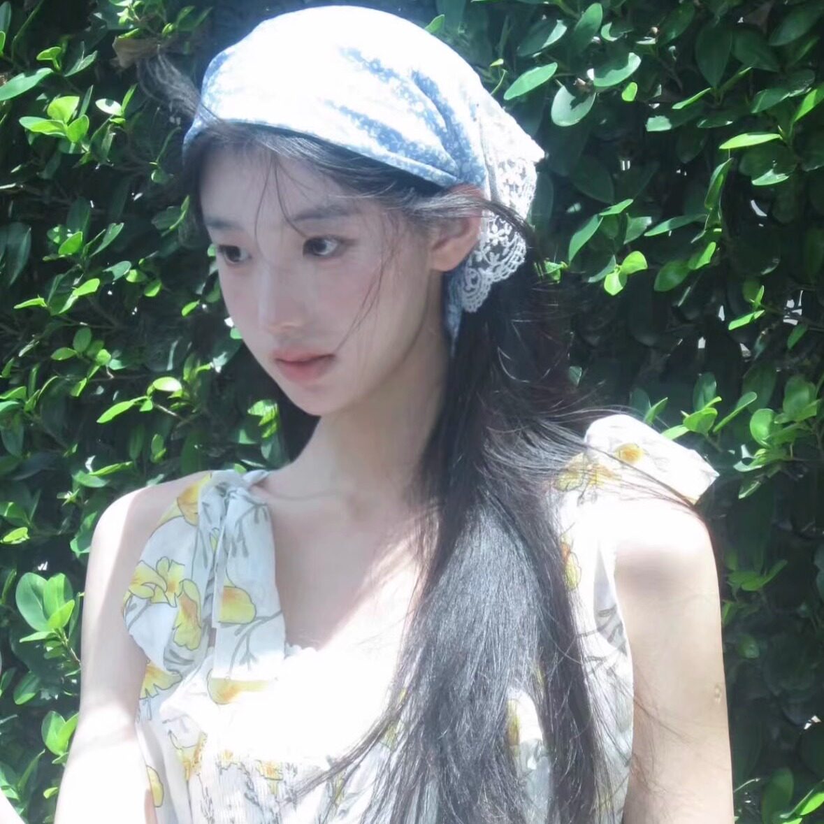 法式田园风蓝色碎花绑发头巾蕾丝拼接装三角巾飘带丝巾女气质发饰