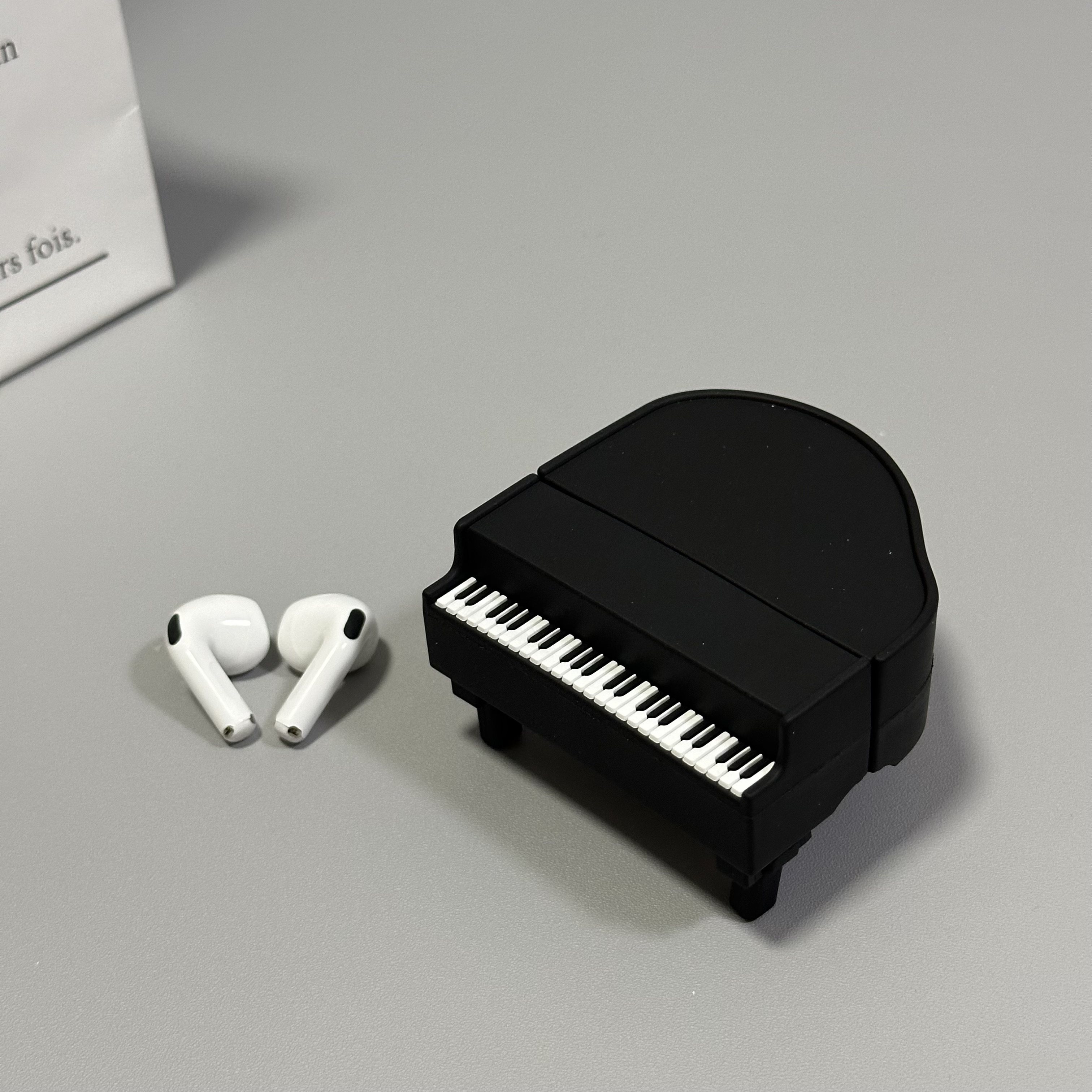 卡通创意黑色钢琴AirPods保护套 适用AirPods4代耳机保护套 苹果耳机airpodspro2保护壳airpodspro3保护套3代