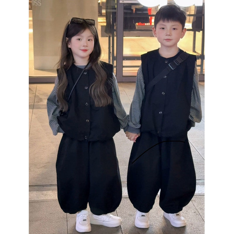 儿童秋季套装新款韩版男女童洋气兄妹马甲T恤束脚裤两件套三件套