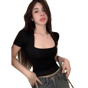 2026 women clothes短袖t恤女夏季新款法式u型方领学生短款上衣修