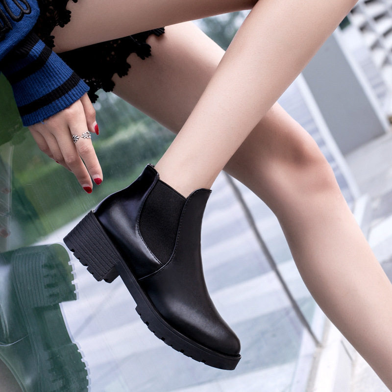 2026shoewomen马丁靴女