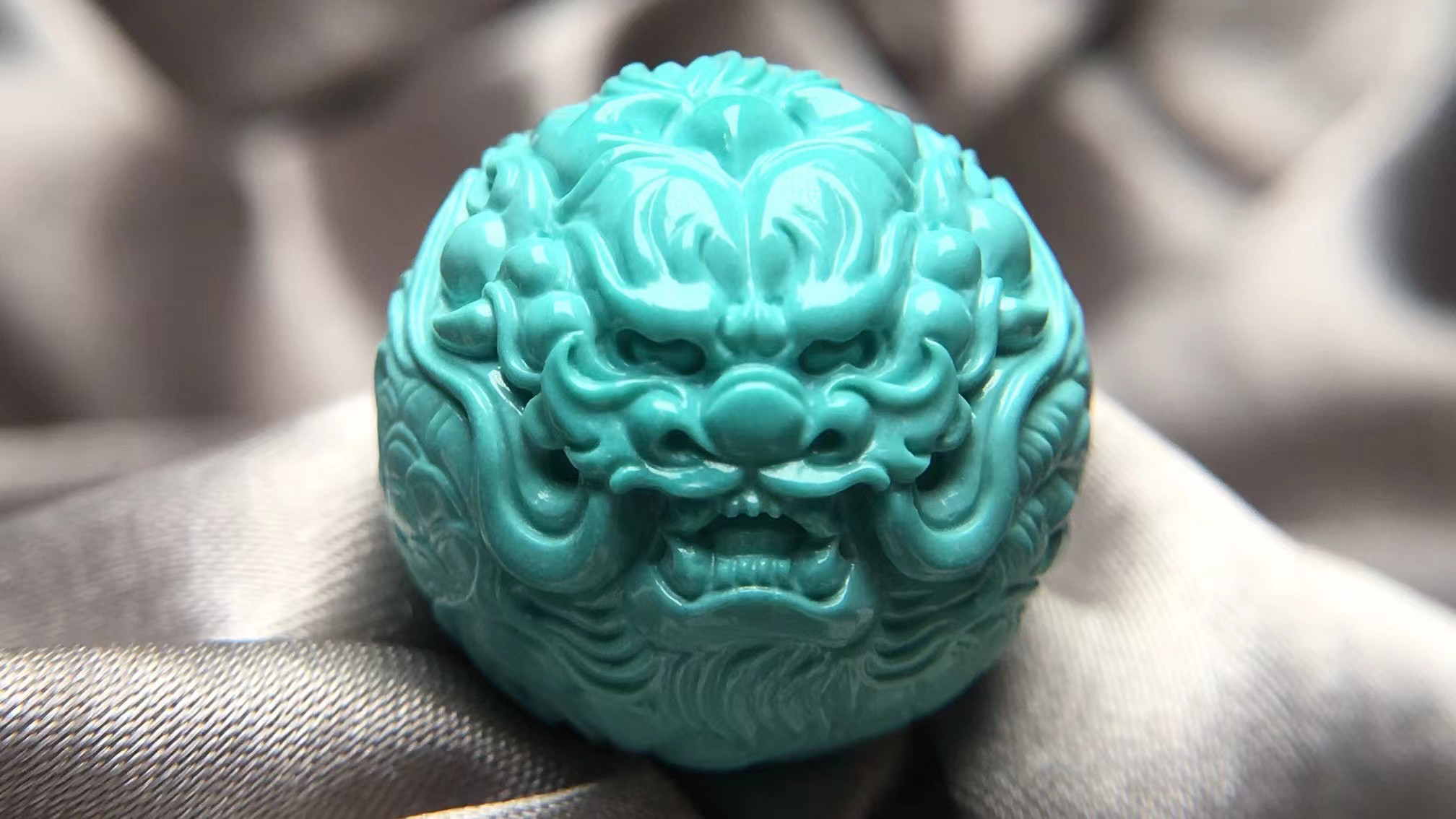 湖北十堰矿区天然原矿绿松石龙珠圆珠貔貅珠散珠雕刻单珠配珠手串