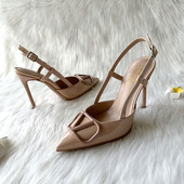 恨天高 定制大小码 通勤高跟鞋 裸色漆皮V标直口镂空后绊带包头凉鞋