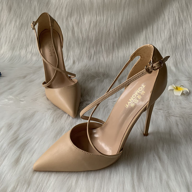 名媛柔美哑光裸色羊皮尖头中空交叉带大码小码性感反串男女高跟鞋,女鞋,时装凉鞋,淘宝优惠券,粉丝福利购,淘宝优惠卷