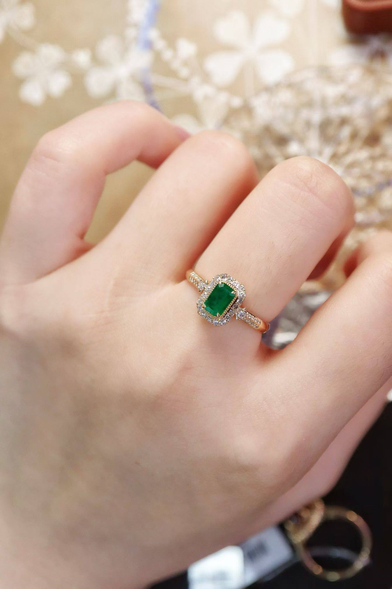 天然无烧红宝石戒指 1克拉玻璃体满火彩 大台面宫廷风金重3.8g