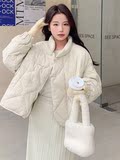 乳白色