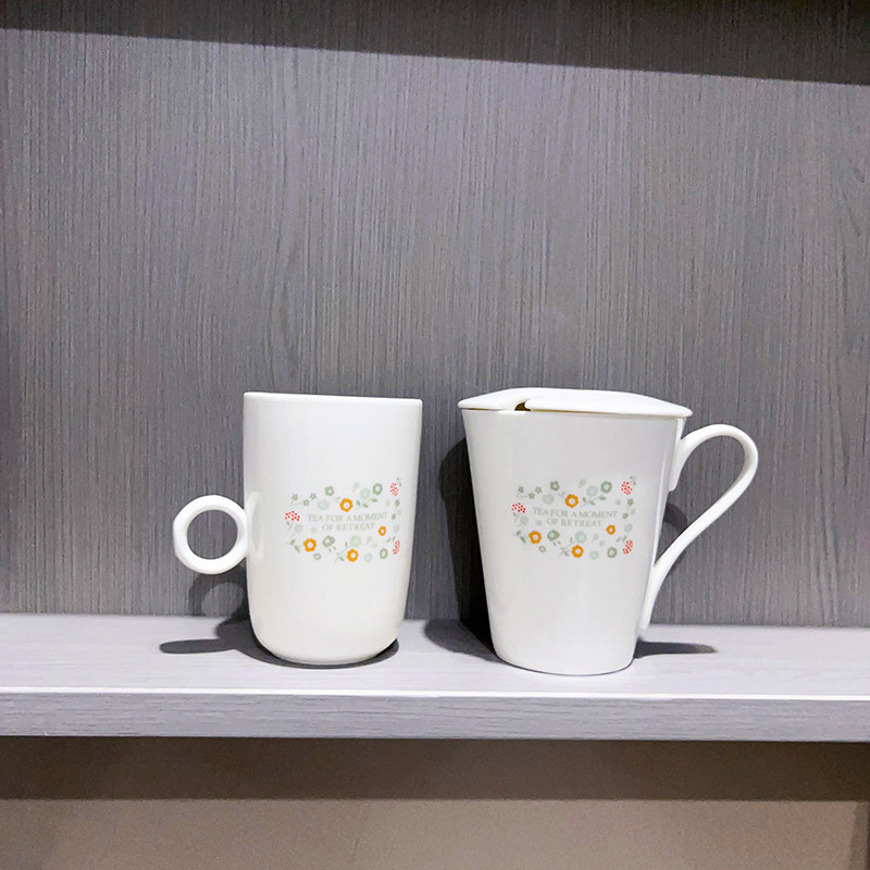 简约办公杯陶瓷花茶杯马克牛奶杯子小清新耐热耐高温杯可消毒带盖