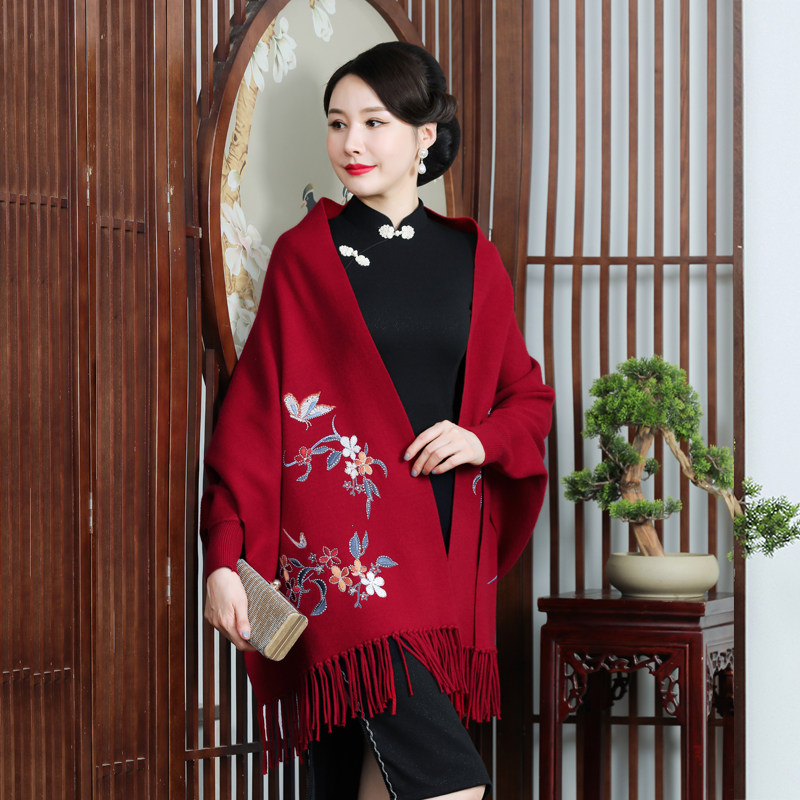 高贵刺绣花配旗袍披肩秋冬妈妈喜婆婆婚宴装外套女春秋款披风外搭