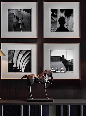 现代轻奢中古风黑白色装饰画样板房玄关卧室书房台灯马组合摆件