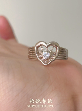 中古银色镂空爱心戒指女