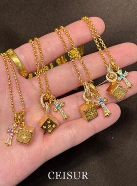 白紫蓝红钻十字架骰子项链