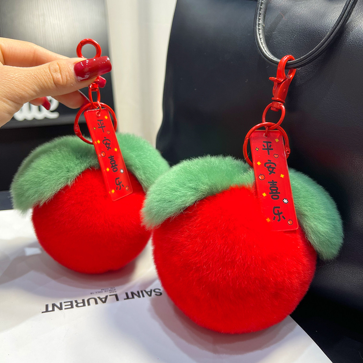 真獭兔毛小苹果汽车钥匙扣挂件ins可爱毛绒球书包包挂饰生日礼物,节庆用品/礼品,钥匙扣,淘宝优惠券,粉丝福利购,淘宝优惠卷