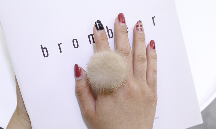 秋冬新款进口韩国气质百搭风毛球