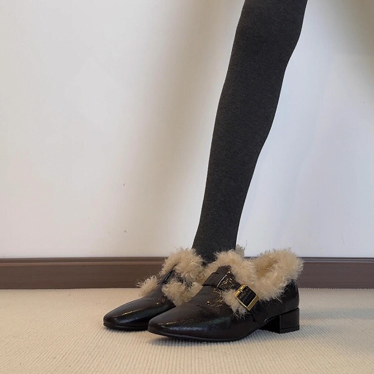 真皮显瘦毛毛单鞋女皮带扣一脚蹬