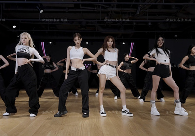 金灿灿2022弹力棉黑色爵士舞