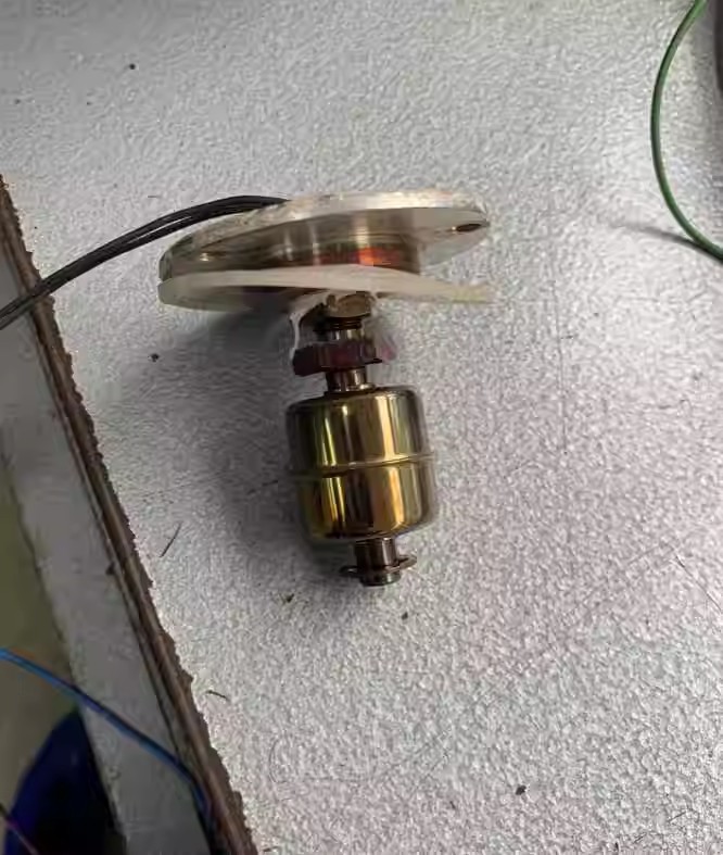 2000水位浮球水位控制器山东新华