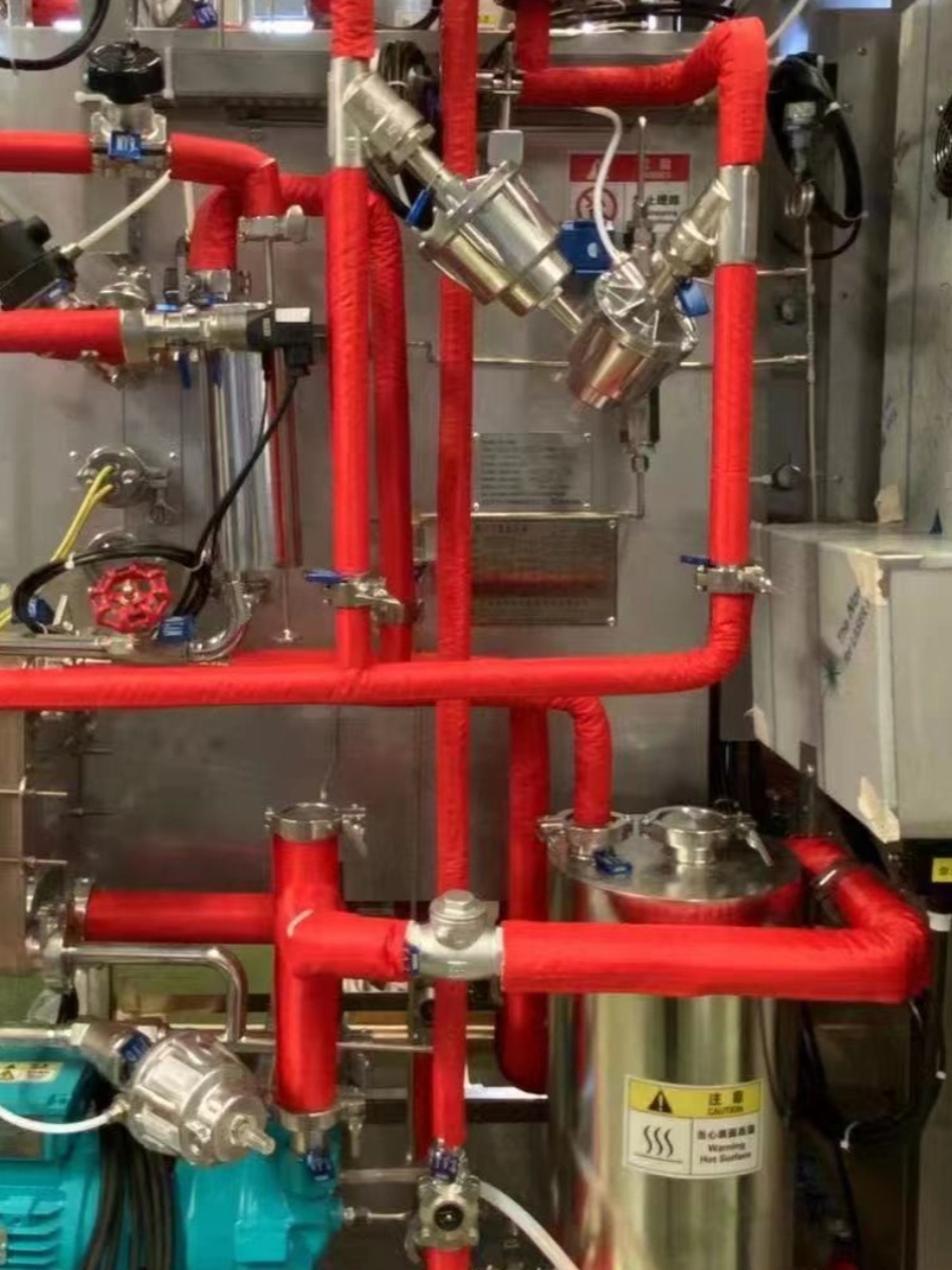 山东新华药厂清洁区蒸汽管道隔热防烫灭菌器设备保温棉自粘保温套