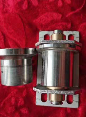 山东新华医疗灭菌锅轮子专用车轮山东新华真空灭菌器消毒内车车轮