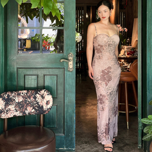 MEINIU甜蜜豹击粉色豹纹印花网纱吊带裙女修身露背绑带辣妹连衣裙