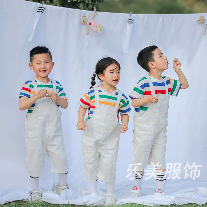 男女童白色背带裤彩色条纹短袖