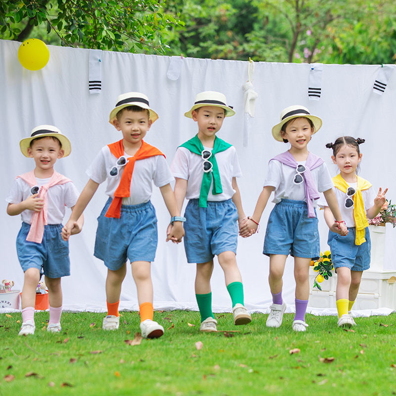 六一儿童演出服彩色披肩夏季幼儿园毕业照服装小学生班服牛仔短裤