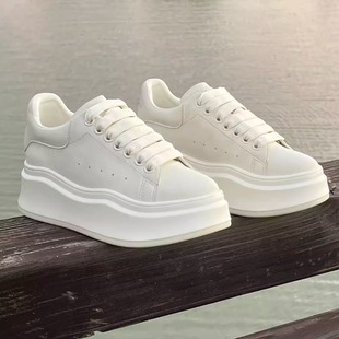 罗迪斯厚底增高小白鞋女春秋季百搭松糕运动休闲鞋小个子显瘦板鞋
