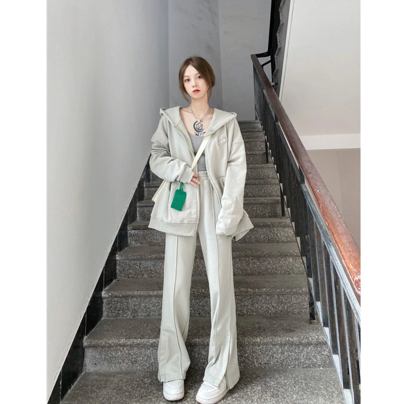 时尚洋气休闲运动服套装女春秋学生韩版宽松卫衣阔腿裤两件套显瘦