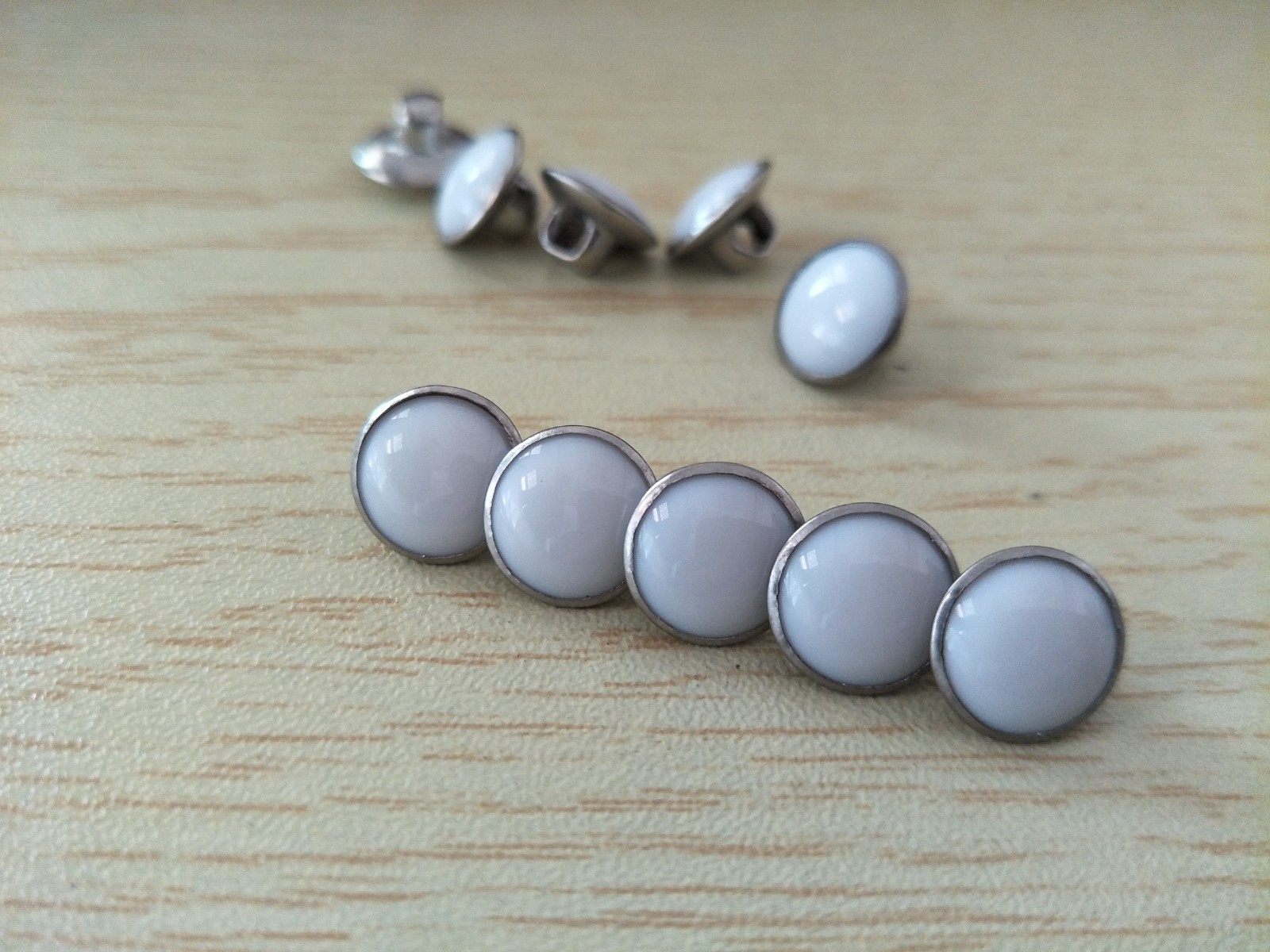 1cm 珠扣白色金属扣眼 衬衫雪纺衫小扣子 10颗满29包邮