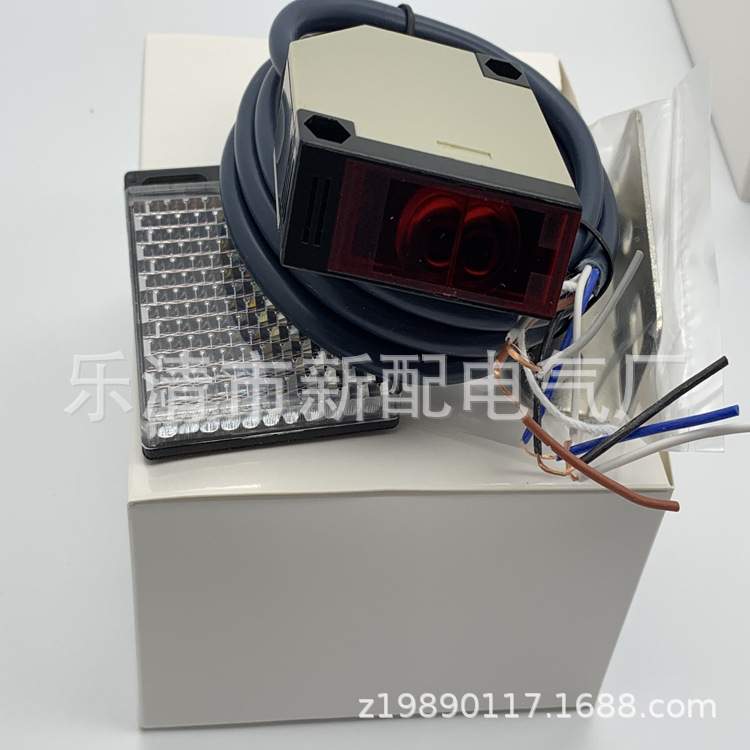 E3Z-LL61 L61 LL81 LL83 LL86 LL88 LR61 LR66 LR81 LR86光电开关